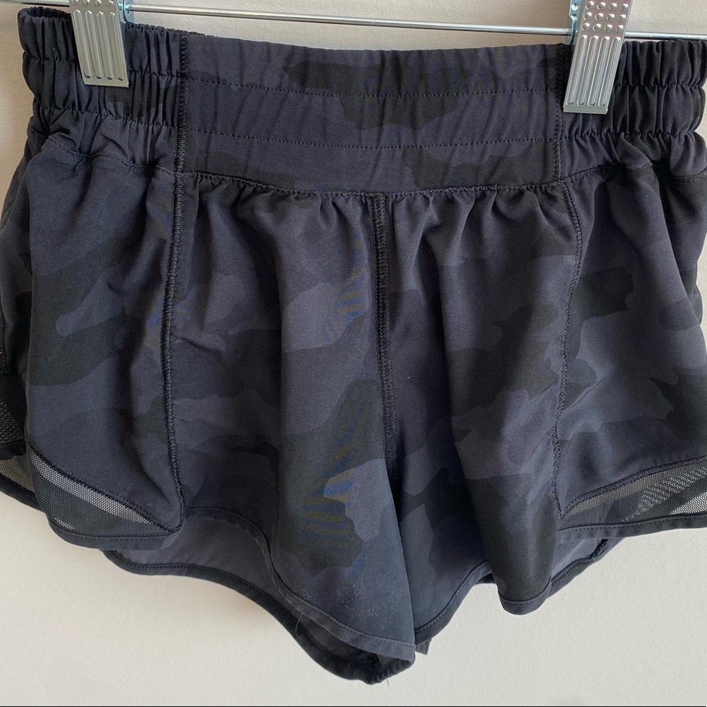 Lululemon Hotty Hot *2.5 in.*